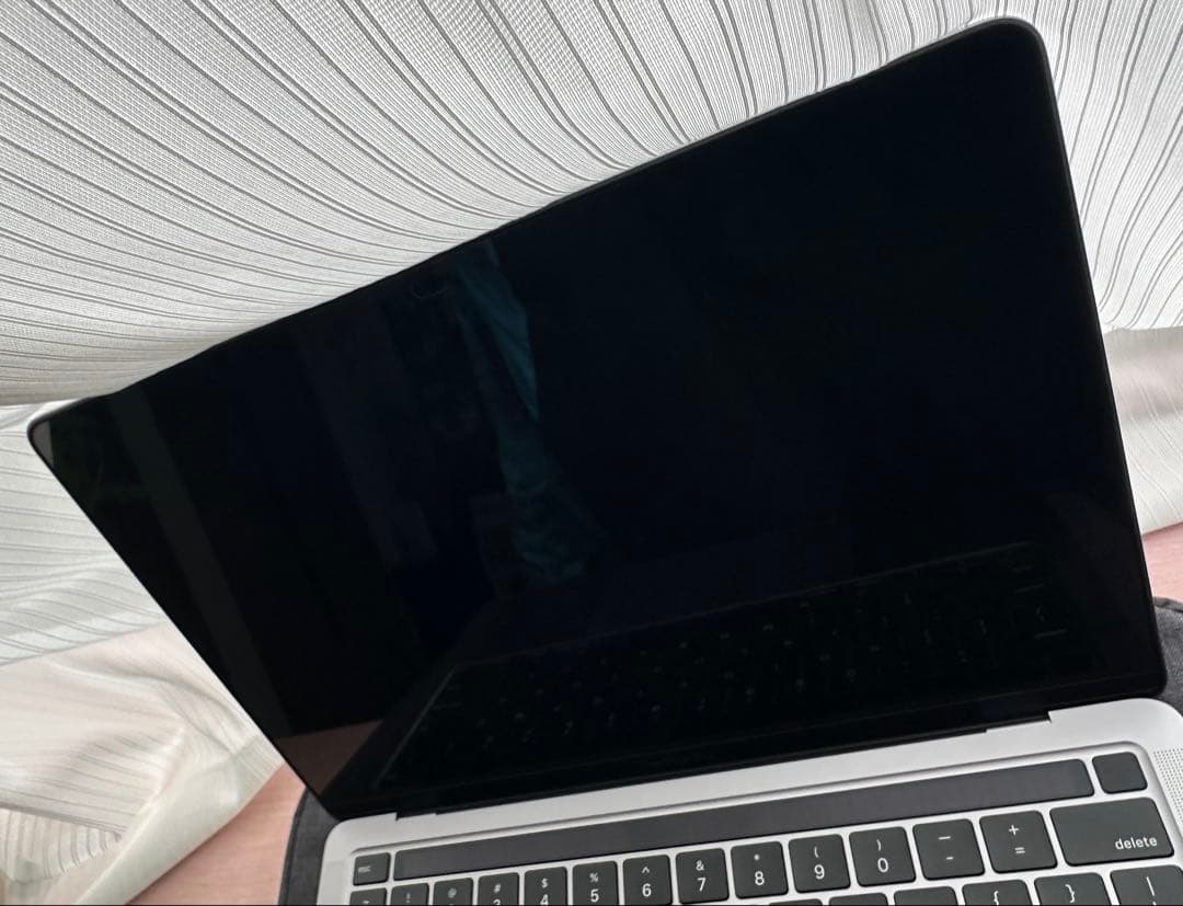 MacBook Pro 2020 13インチ 1TB 本体