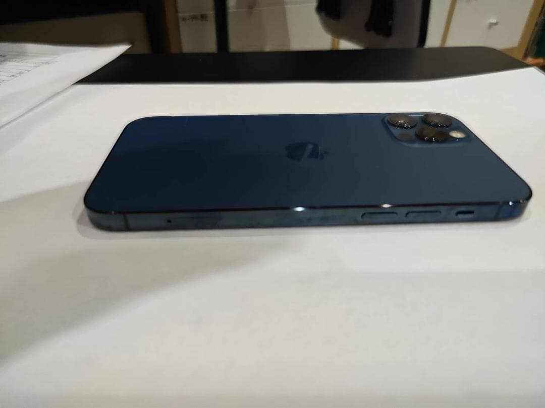 iPhone 12 Pro 256GB SIMフリー パシフィックブルー