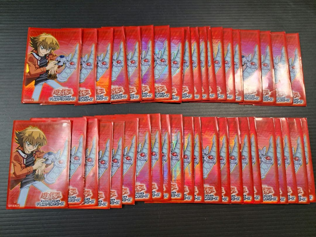 遊戯王　スリーブ　GX 十代　赤　絶版　プロテクター　43枚　希少