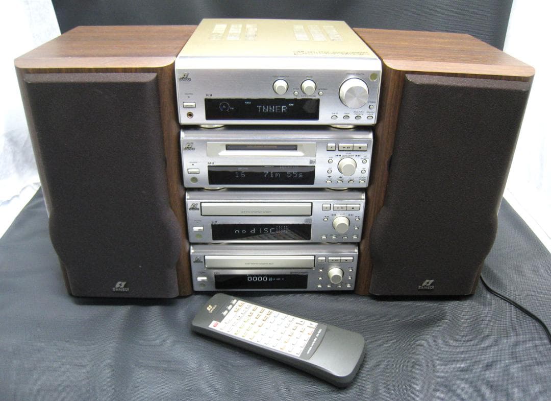 SANSUI ミニコンポ リモコン付き　 R11 M11 C11 D11 S11