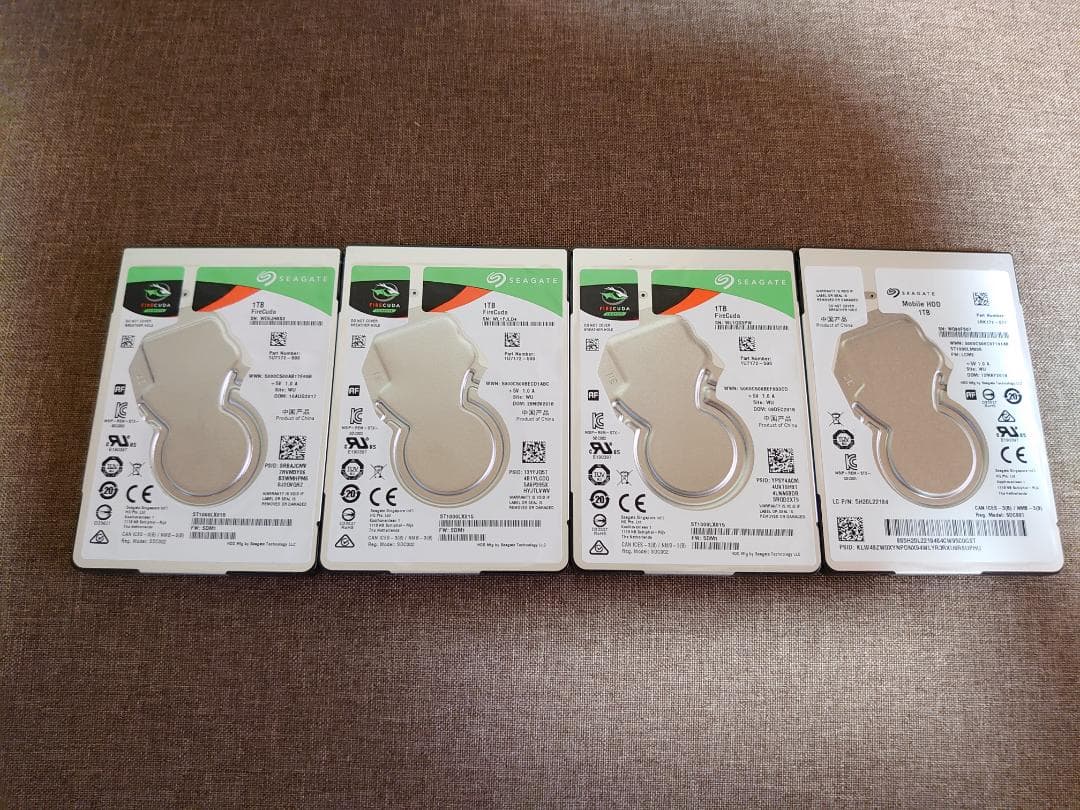 ✨4個セット✨HDD 1000GB✨大容量1TB✨2.5インチ✨10-04