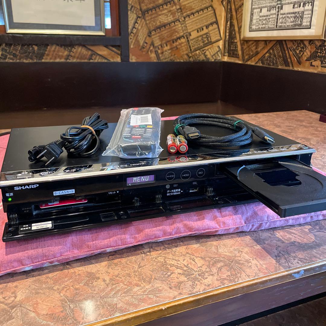 SHARP BD-W1600 12倍録 1TB 新品リモ等付　フル装備 完動品！