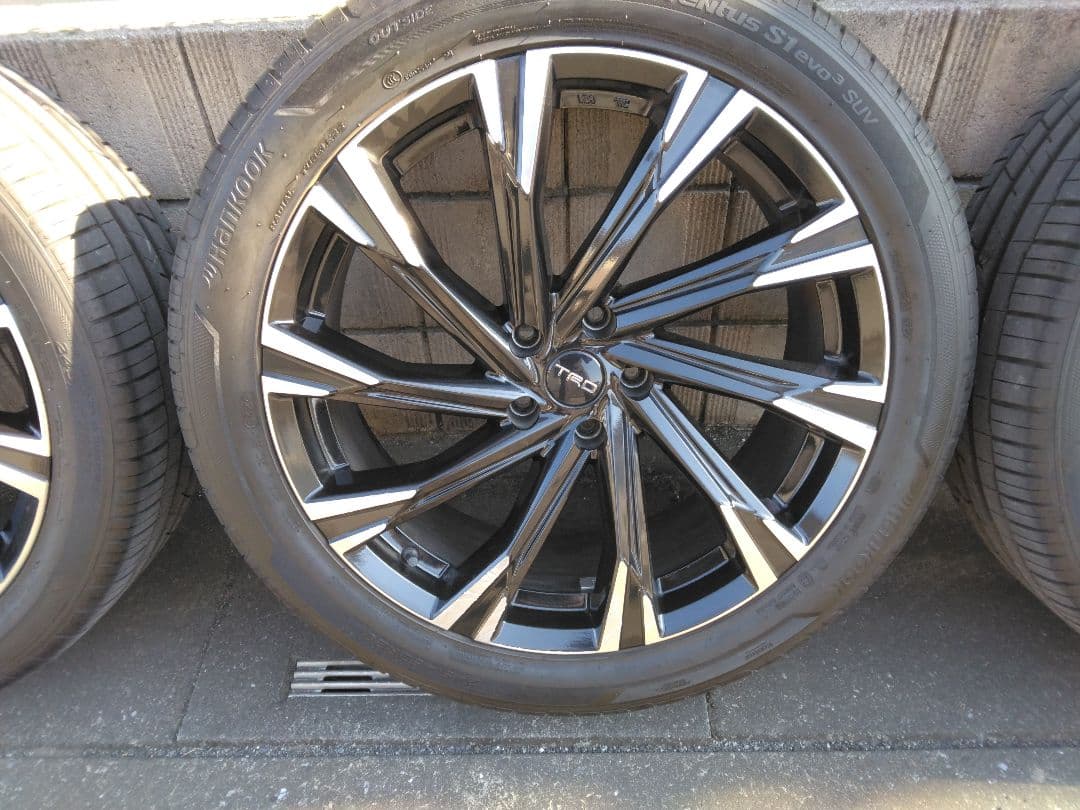 80ハリアー・TRD 20インチセット　引き取り限定