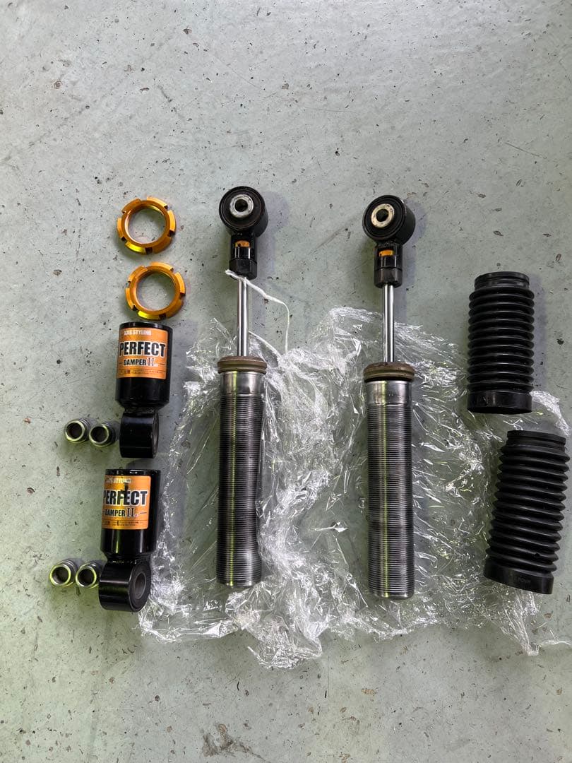 30ヴェルファイア アルファード 車高調 リア AXIS STYLING