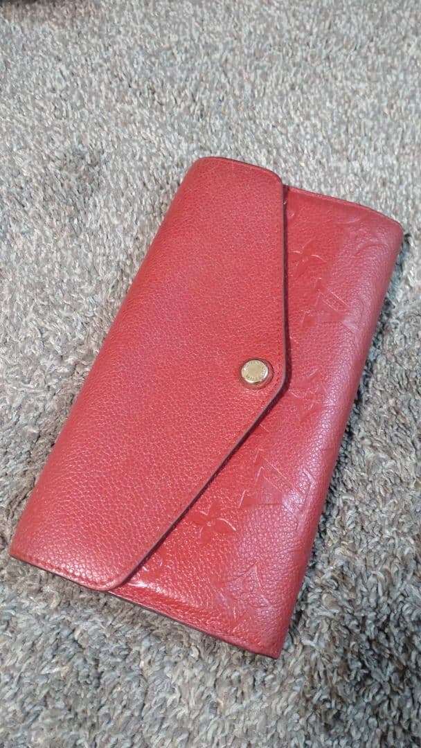 ヴィトン アンプラント ポルトフォイユ サラ