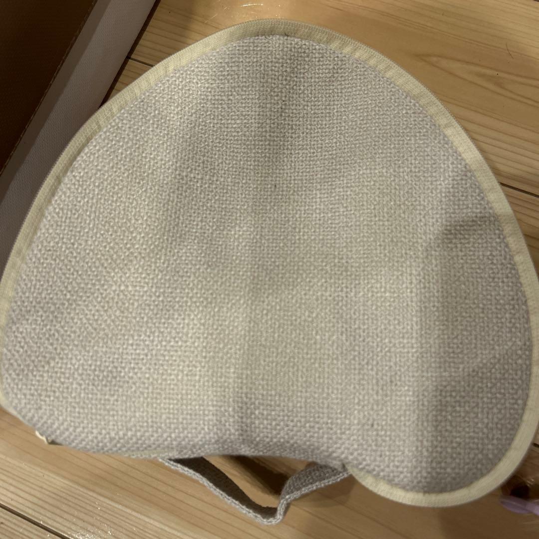 マイキュット　クッション付き