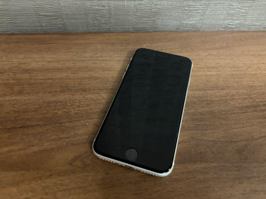 最終お値下げ　Apple iPhone SE 第3世代　128GB