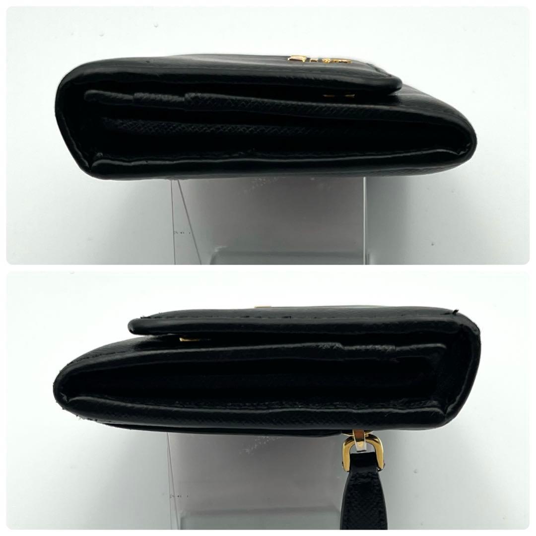 PRADA ブラック 長財布　二つ折り　サフィアーノレザー　ゴールドロゴ　小銭入