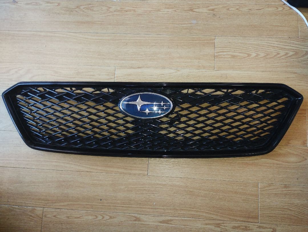 インプレッサ フロントグリル