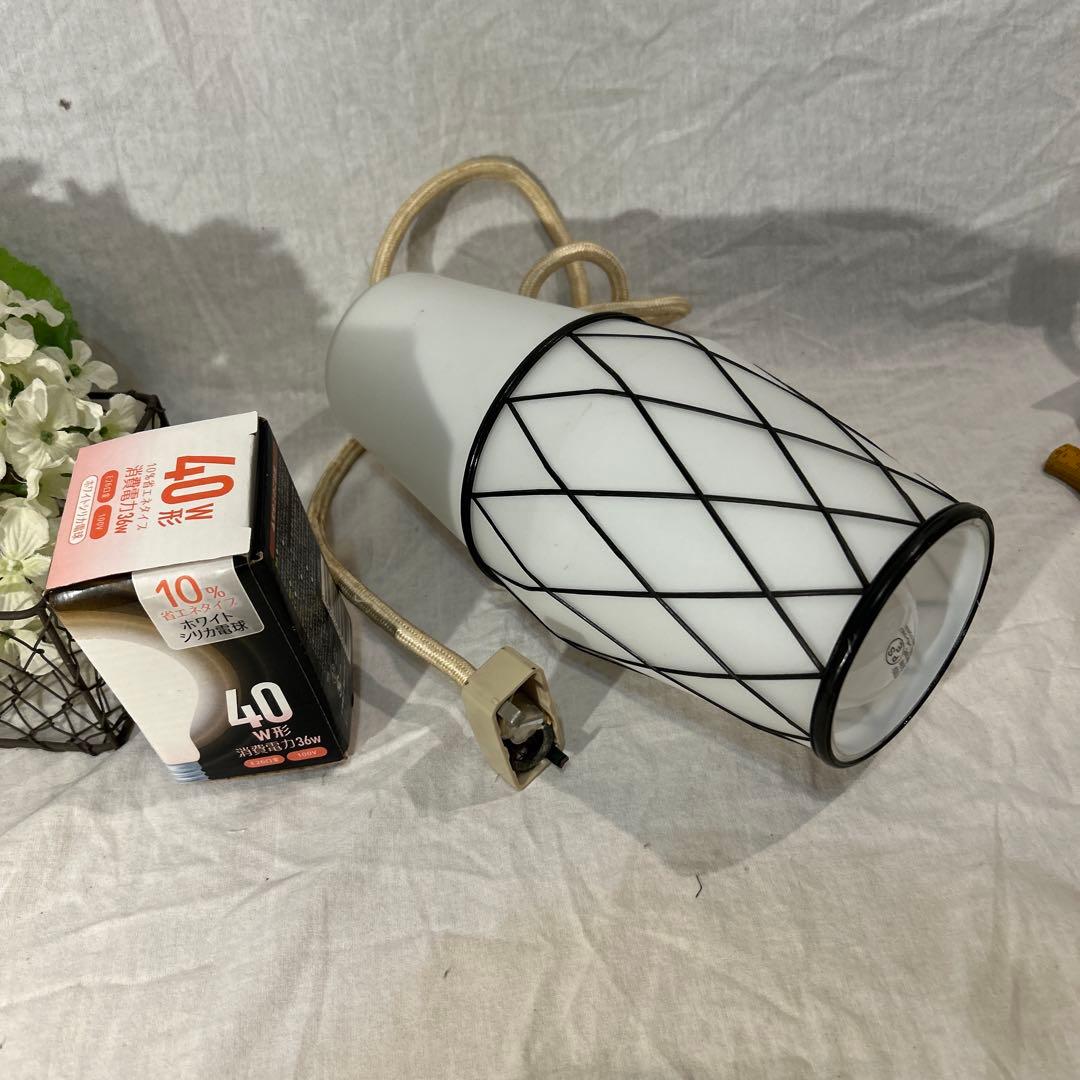 天井照明　和モダン　乳白ガラス　昭和レトロ　ガラス　ペンダントライト　温泉旅館