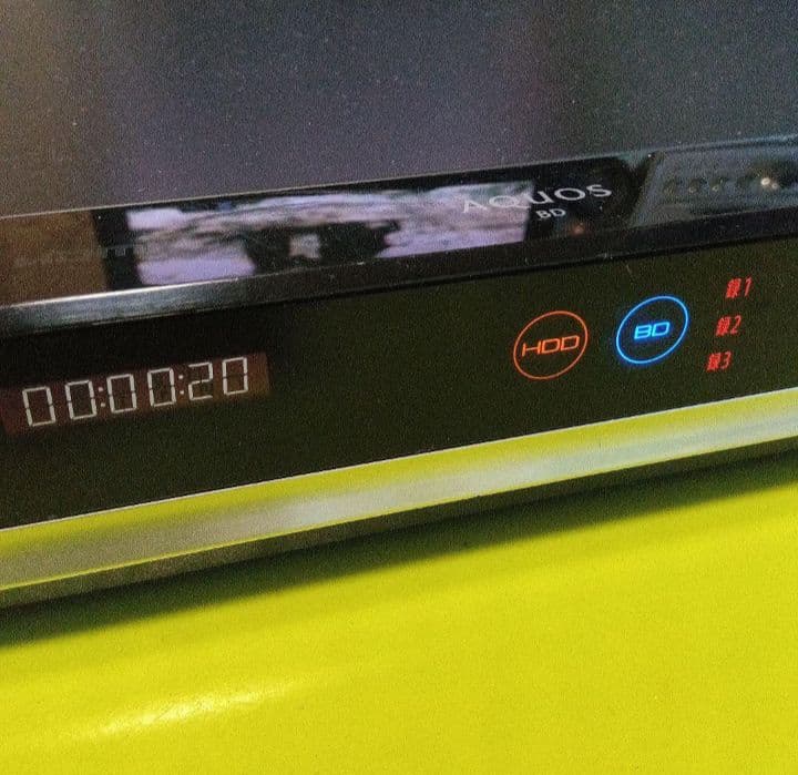 SHARP AQUOSブルーレイBD-T1800　HDD3TB増量第9弾