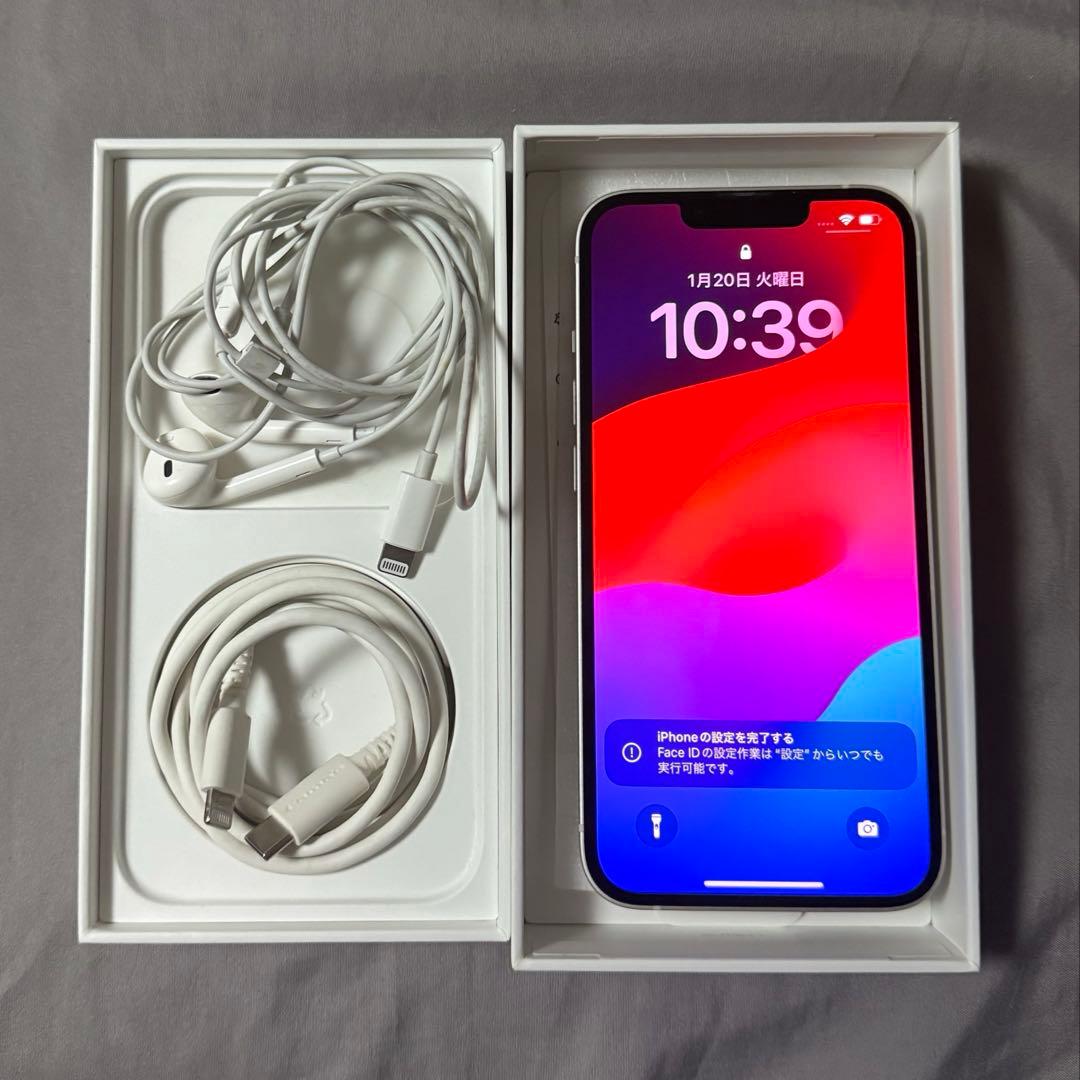 iPhone13 本体 スターライト SIMフリー