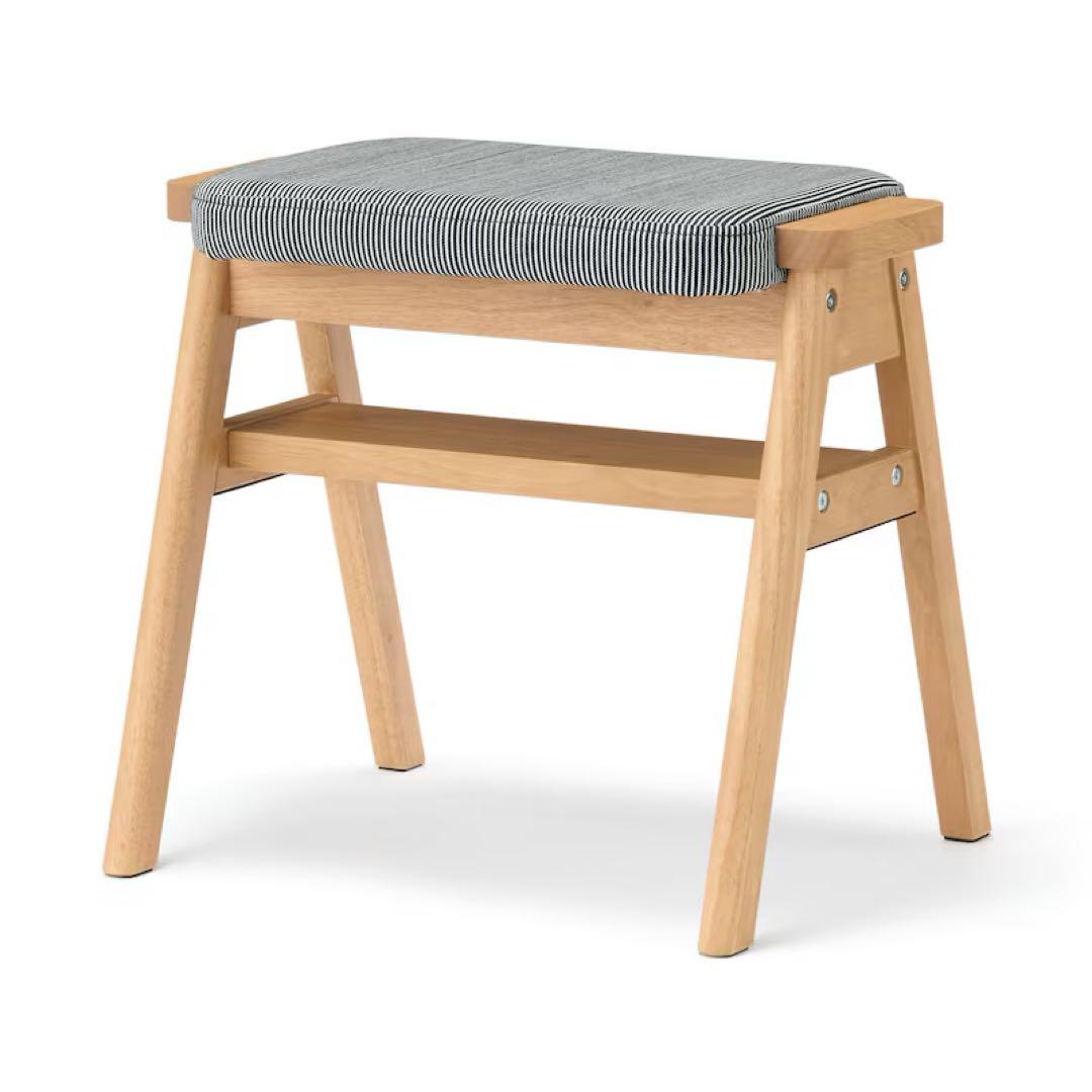 無印良品　残反を使ったスタッキングスツール　ヒッコリー