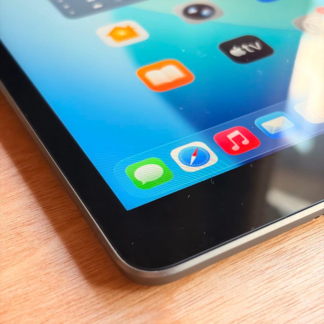iPad 第8世代 Wi-Fi 32GB 動作OK