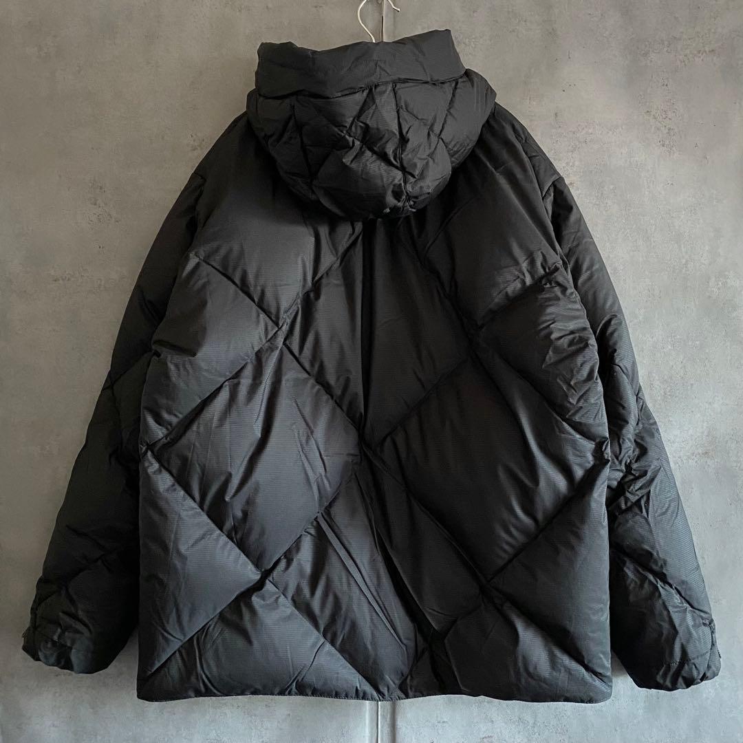 CMF コムフィーアウトドアガーメント ダウンジャケット フーディー