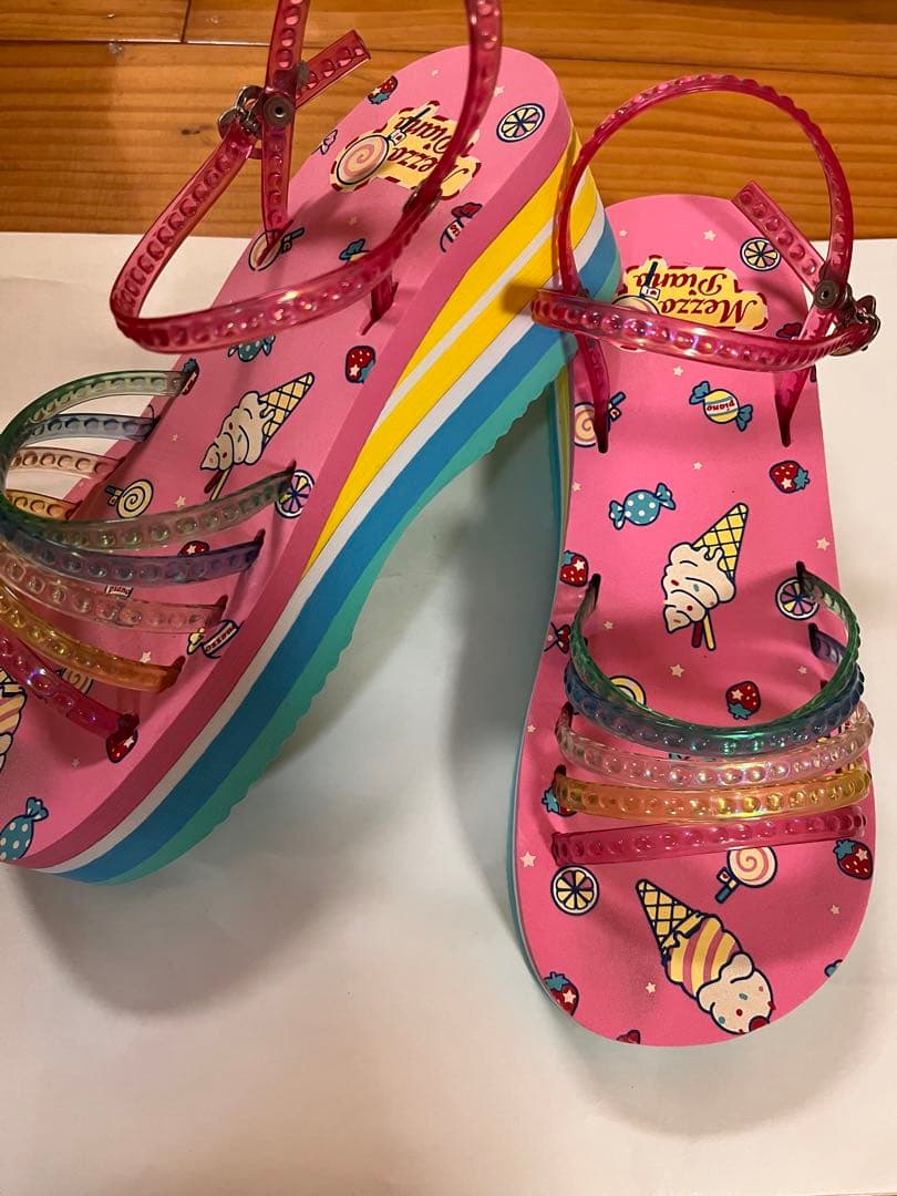 メゾピアノ❗️厚底サンダル 23.0~24.0