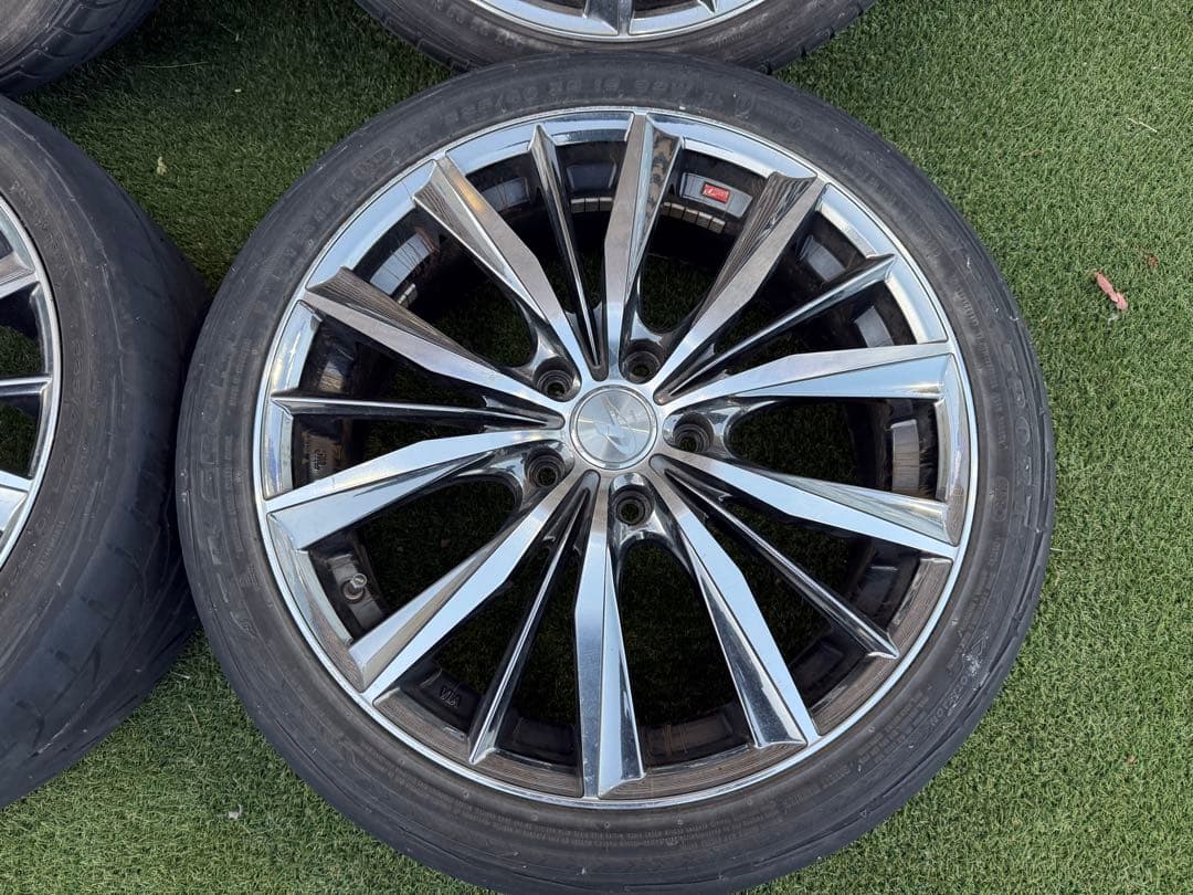 225/40ZR18 ウェッズレオニス 114.3 5穴 ノーマルタイヤ