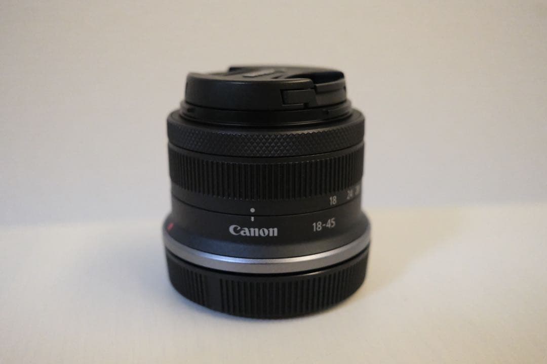 Canon EOS R50ダブルズームキット・RF16mm f2.8