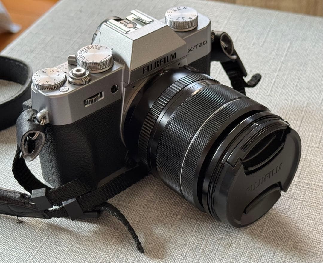 FUJIFILM X-T20 シルバー ミラーレス一眼