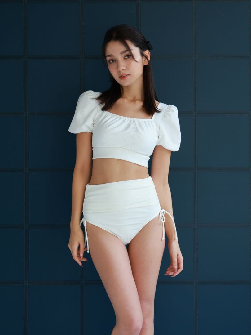 ビキニ 水着 白 バックリボンパフスリーブワンピ見えビキニ