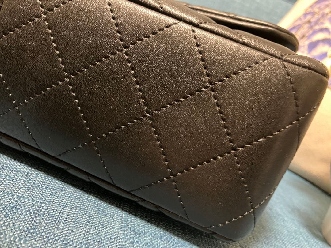 かなり美品　CHANEL デカマトラッセ　30cmノベルティ　ゴールド　シリアル