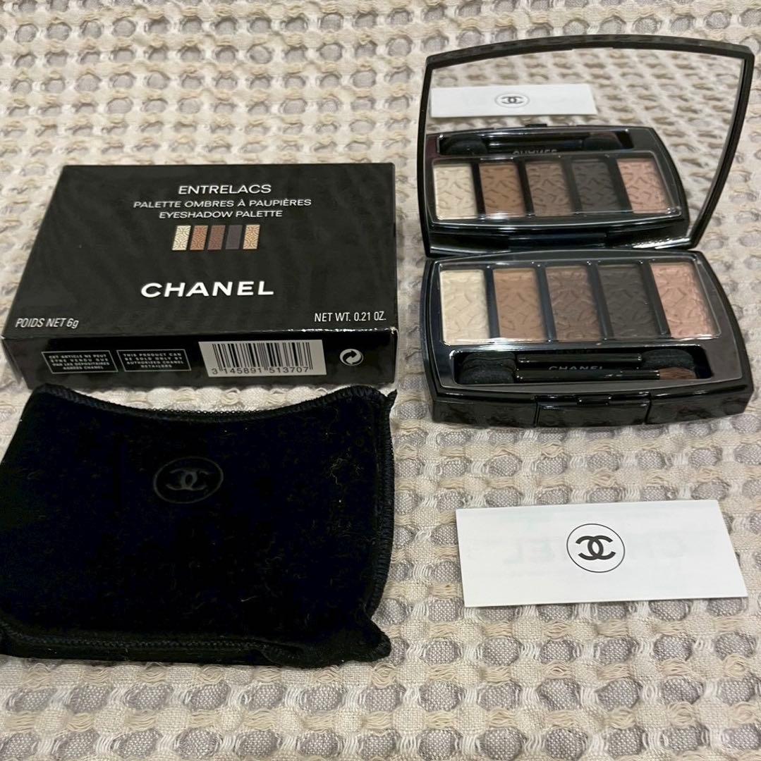 CHANEL アイシャドウパレット