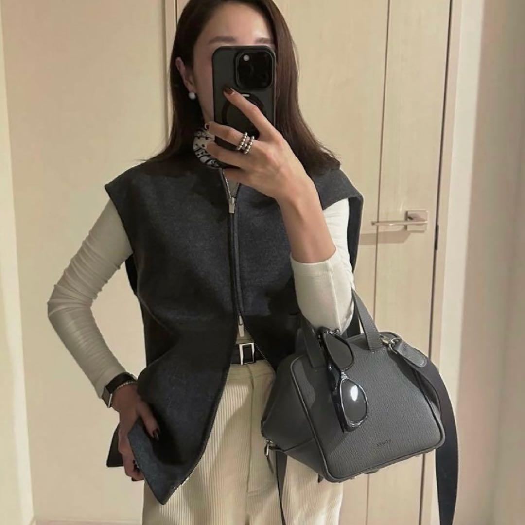 （試着のみ）YONFA AW ウールジップベスト　グレー　ベスト　ジレ