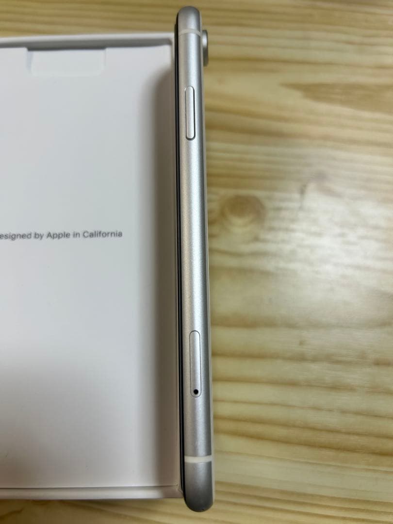 iPhone XR 64GB バッテリー88% White ホワイト