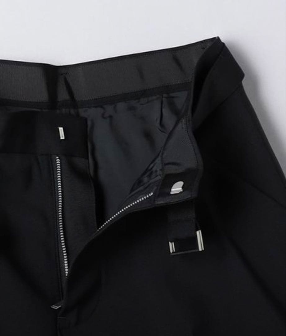 ＜sacai＞ビッグポケット ショートパンツ