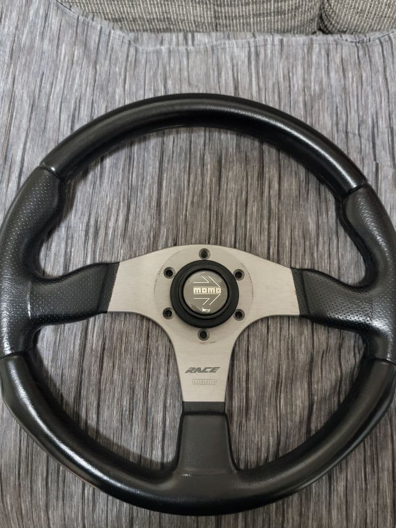 MOMO RACE ステアリング モモ
