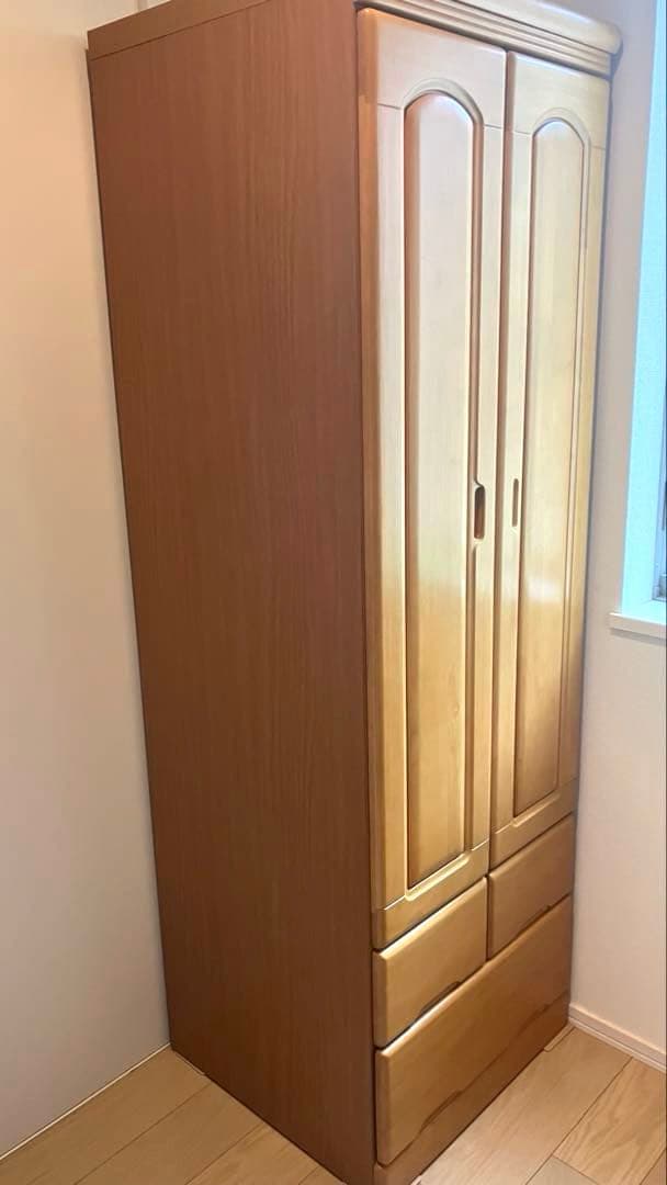 【値下げ】ナチュラルウッド 2ドア衣装ダンス ミラー　3引出し付き　木製　温かみ