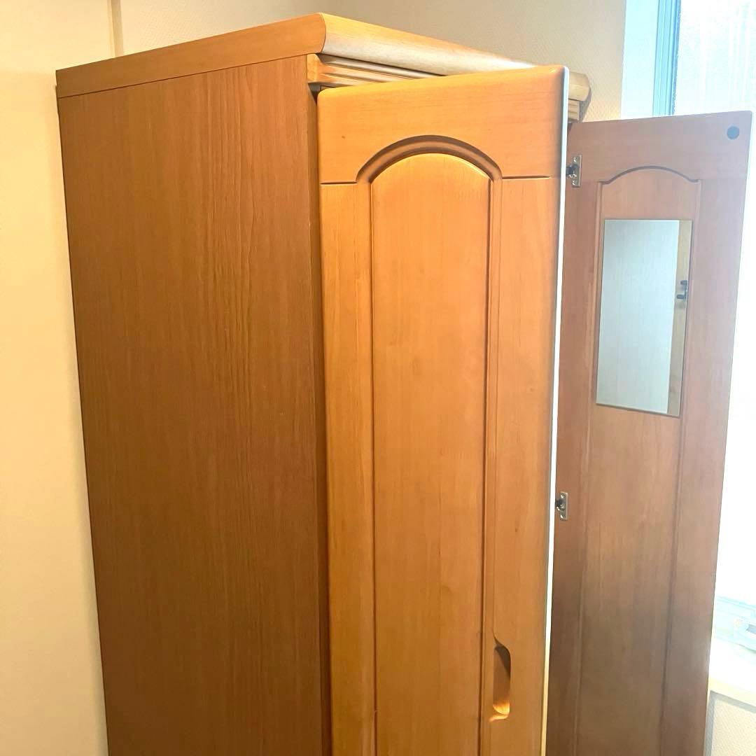 【値下げ】ナチュラルウッド 2ドア衣装ダンス ミラー　3引出し付き　木製　温かみ