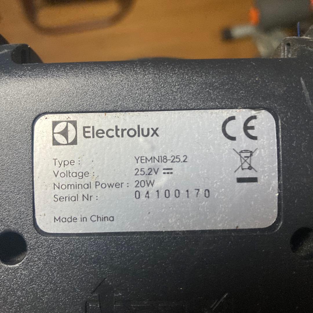 エレクトロラックス　掃除機　PURE Q9