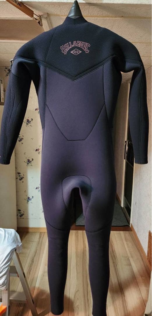 イチBILLABONGダークブルー フルスーツ ウェットスーツ