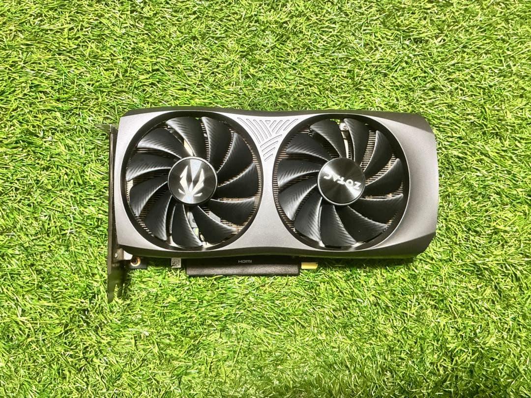 グラフィックボード・グラボ・ビデオカード RTX4070 zotac