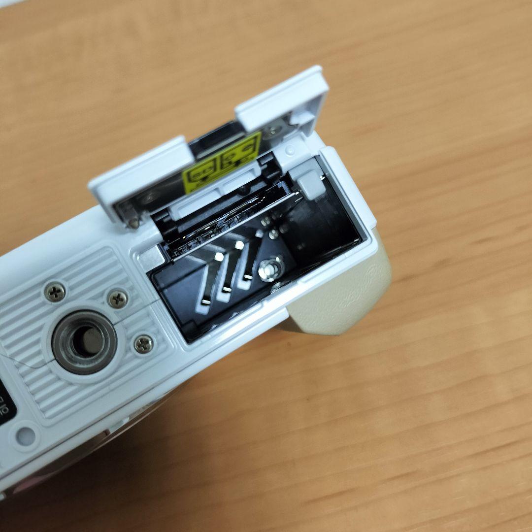 【美品】OLYMPUS PL1s ミラーレスカメラ 　レンズ２本