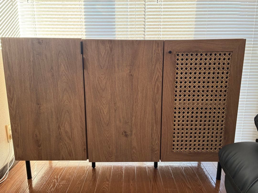 LOWYA ラタン調キャビネット