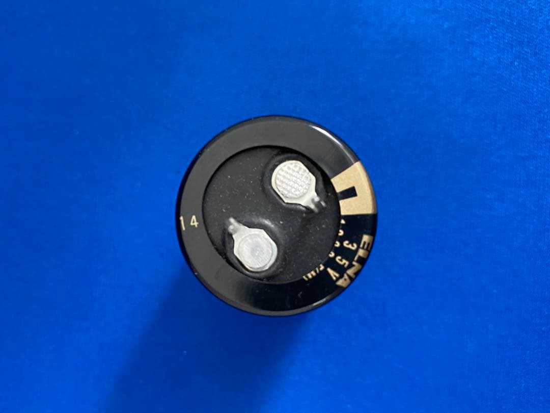 ELNA エルナ　電解コンデンサー　16V／35V／63V まとめ売り