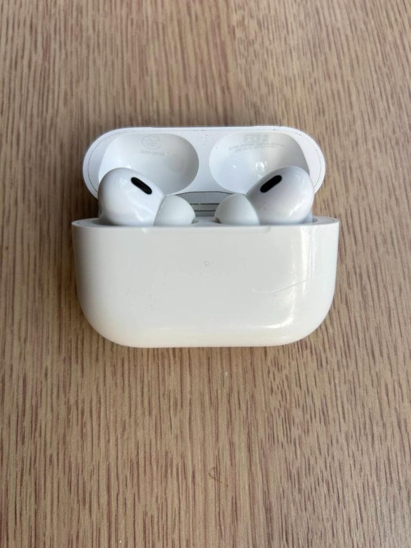 アップル AirPods Pro (第2世代) lightning対応