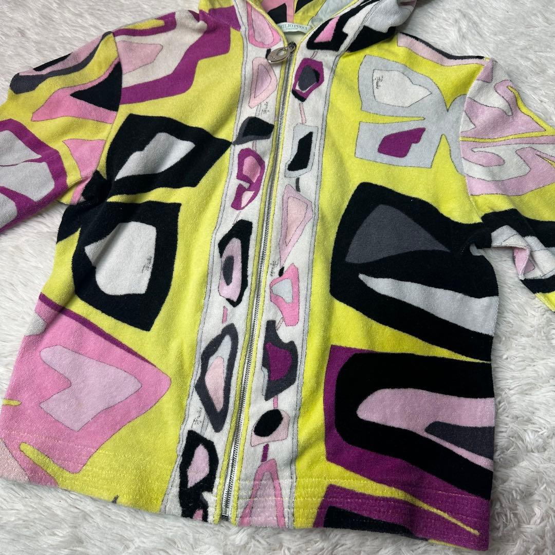 美品 Emilio Pucci エミリオプッチ　フード付パーカー　総柄　プッチ柄