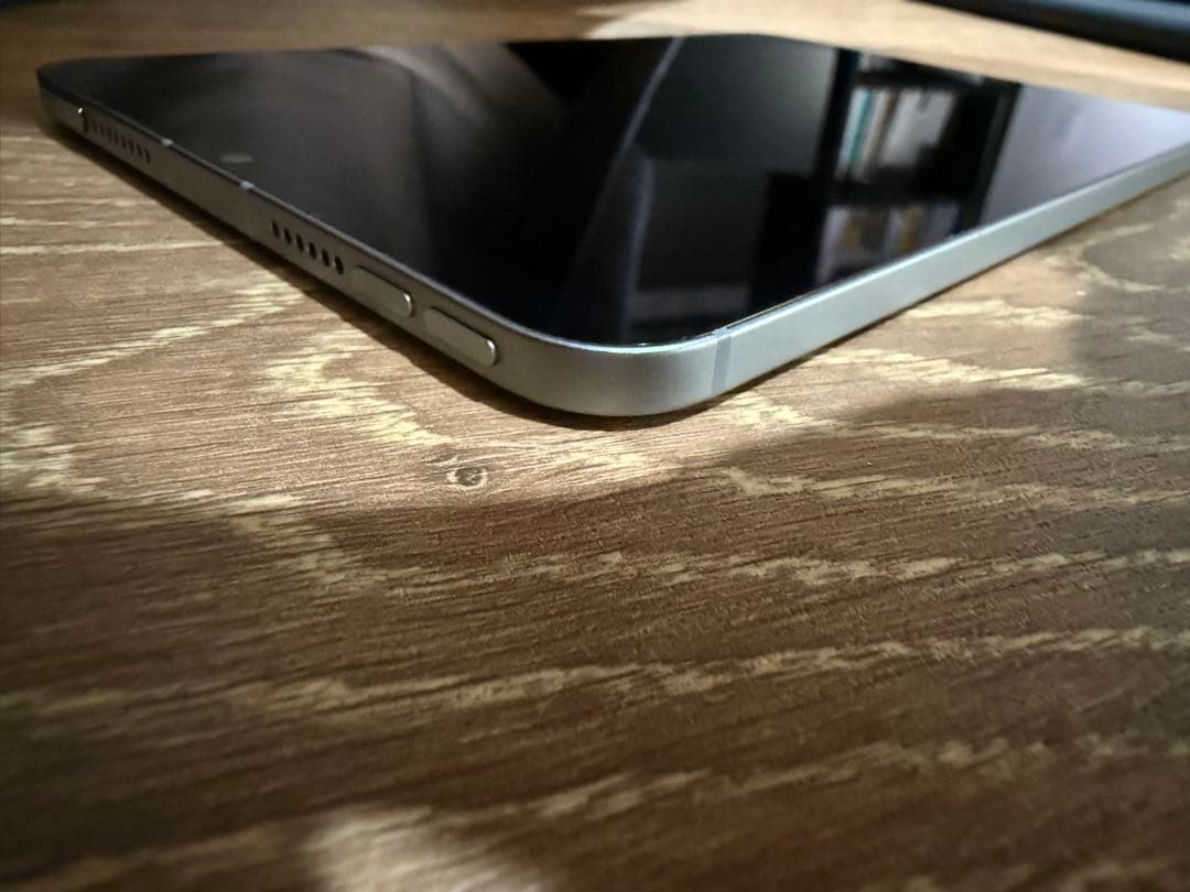 美品　iPad mini A17 スペースグレイ 128GB セルラーモデル