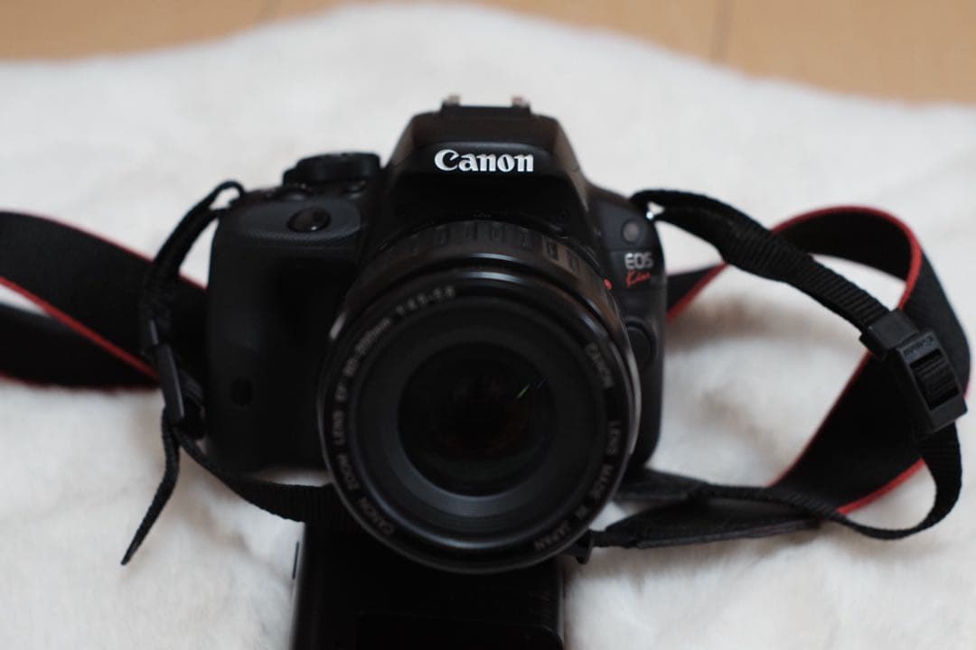 デジタルカメラ Canon EOS Kiss x7