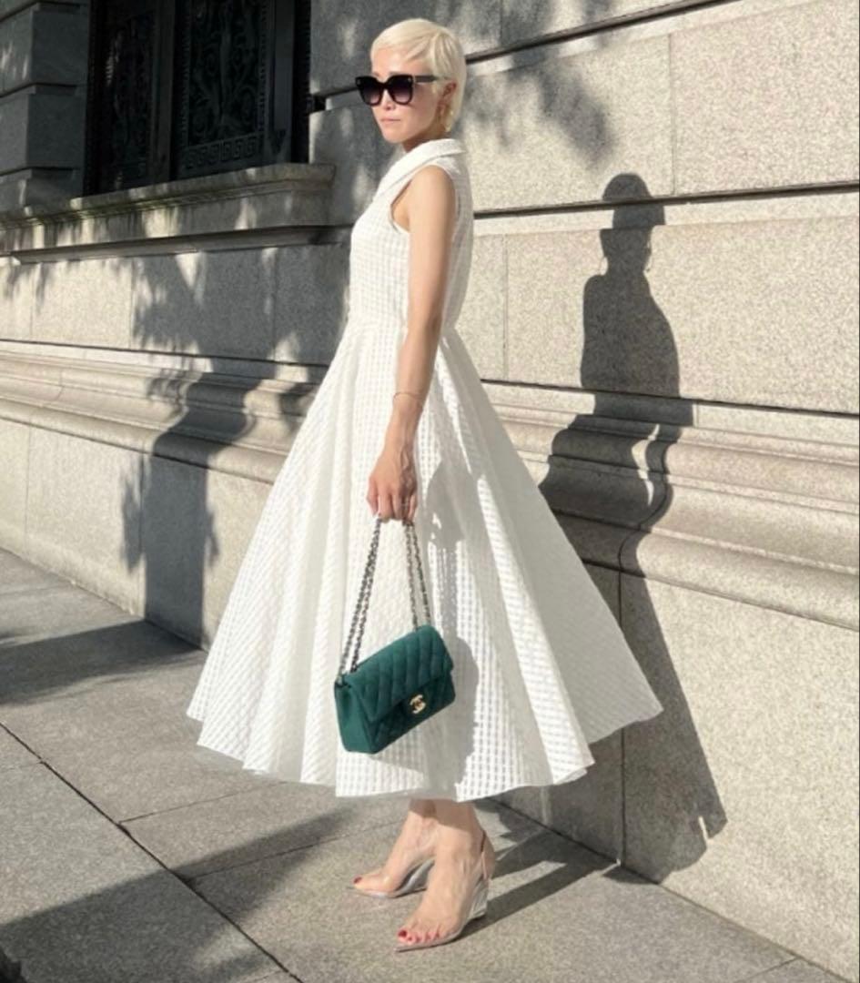 JENNE ジャンヌ シアーチェックシャツワンピース