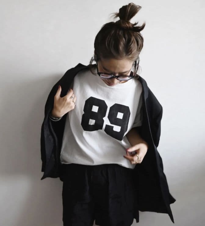 Ch!iiibag/Chiiiibag 89” Graphic T