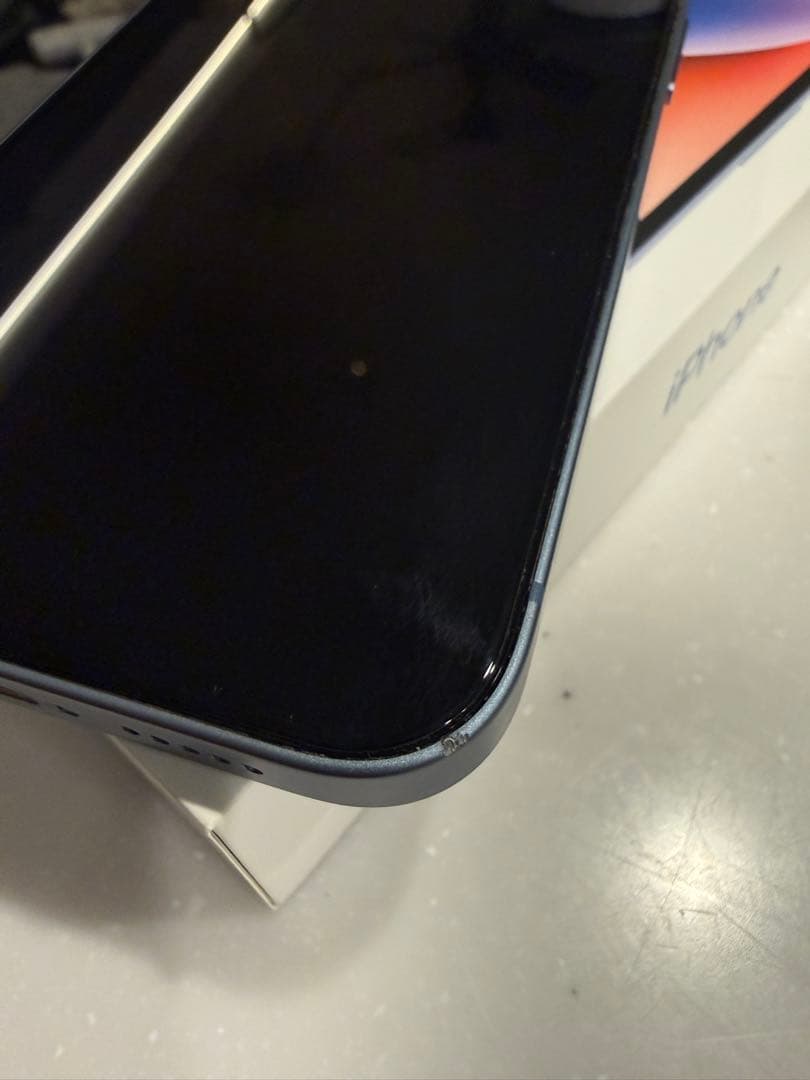 即発送 / iPhone14 512GB SIMフリー/箱+未使用ケーブル付き