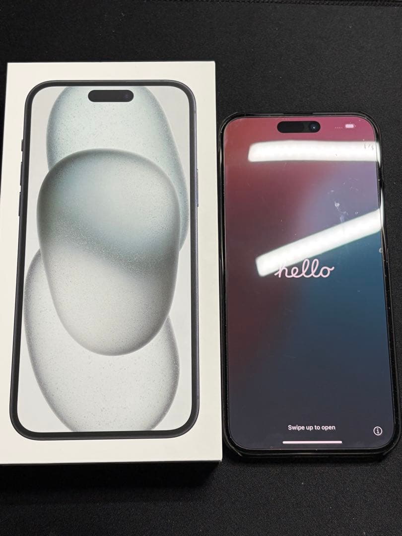 iPhone 15 Plus ブラック 256GB 本体 PITAKAケース付き