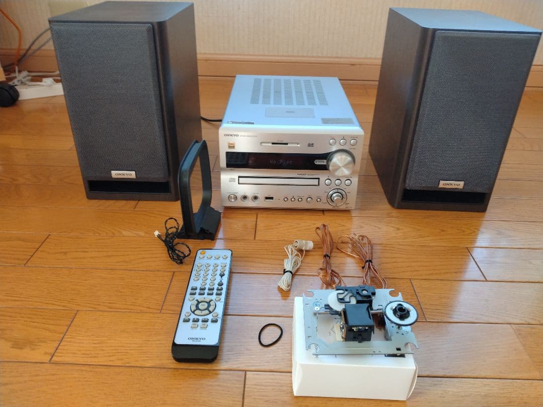 タケ。 ONKYO X-NFR7FX ハイレゾ対応 CDユニット交換