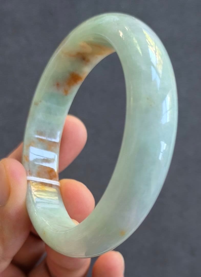 【日本鑑別書付:种水】ミャンマー産紅翡翠のバングル（内径57.5ミリ）8604