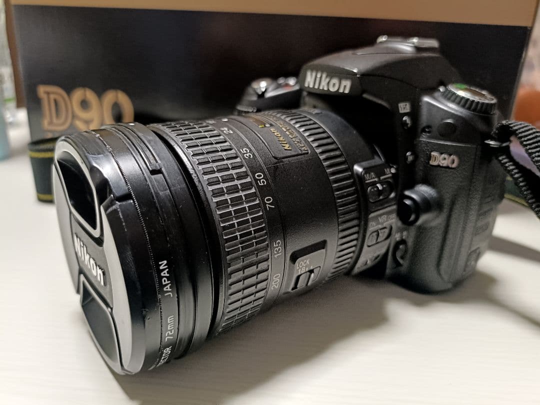 NIKON　D90 AF-S DX 18-200G ED VRⅡ レンズキット⚠