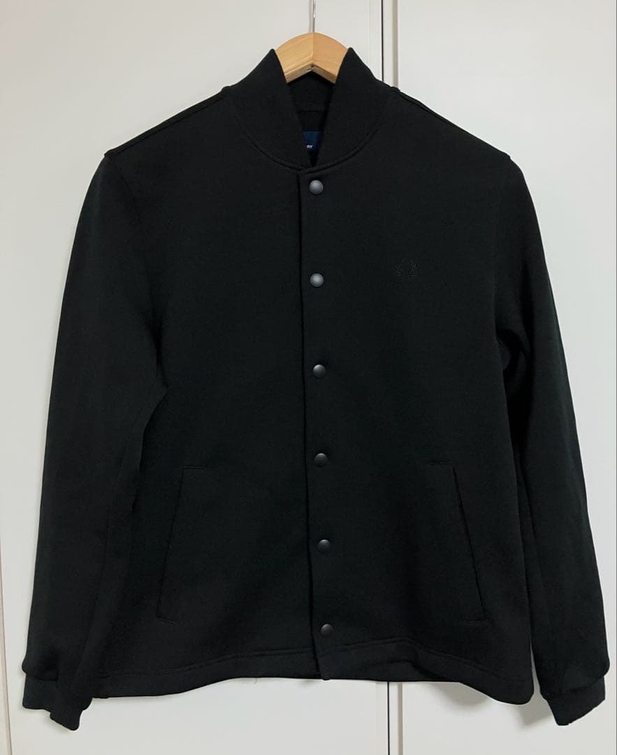 FRED PERRYフレッドペリーのスタジャン　送料無料　Sサイズ/黒/ブラック